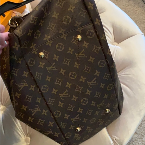 1,500. - Picture 3 of 8